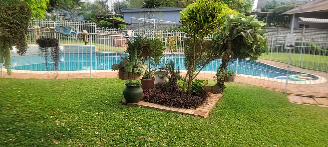 Beautifully landscaped pool area